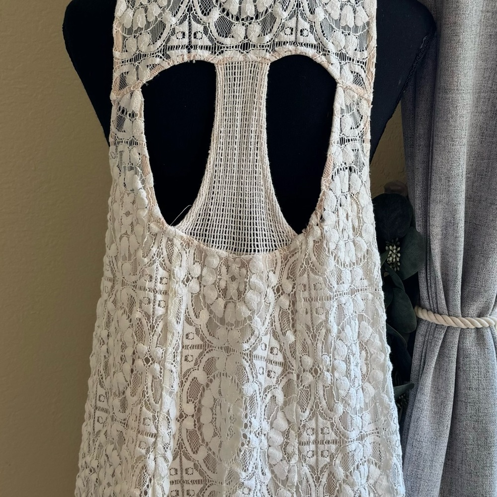 Free People Women's Cream Crochet Overlay Mini Summer Dress - Size Small. EUC - Picture 5 of 14